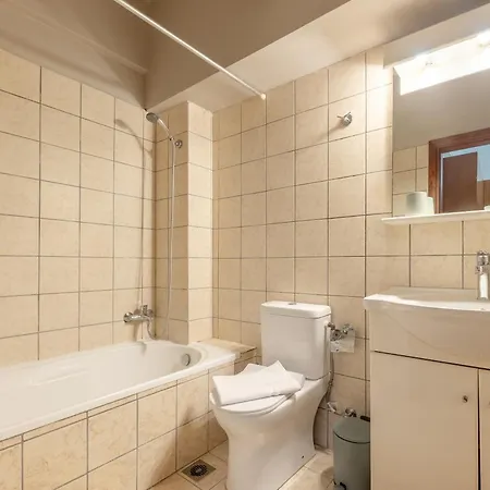 Luckywoodyappartment Daire İstanköy